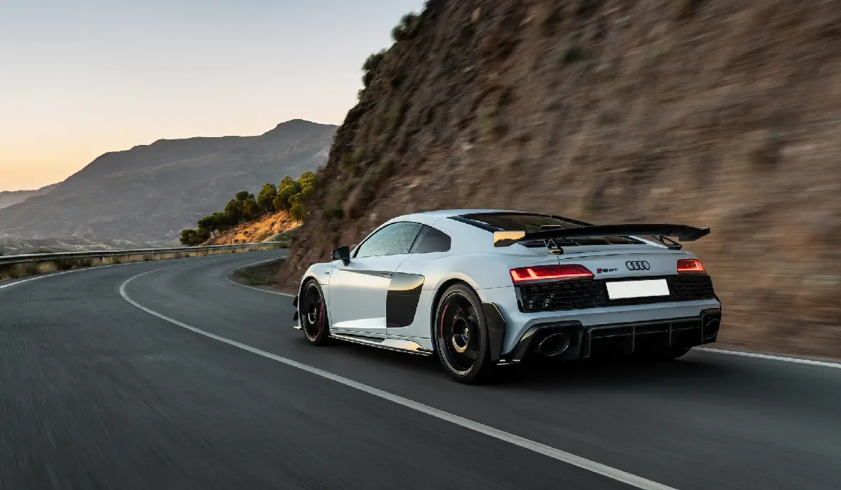 Audi - R8 5.2 V10 - Sports Car Rentals - Preowned Sports Car - Exclusive Concierge Club.webp